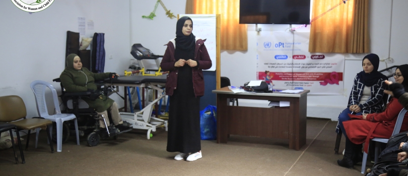جمعية عايشة تنفذ ورشة عمل قانونية حول الزواج والطلاق والنفقة لعدد من السيدات